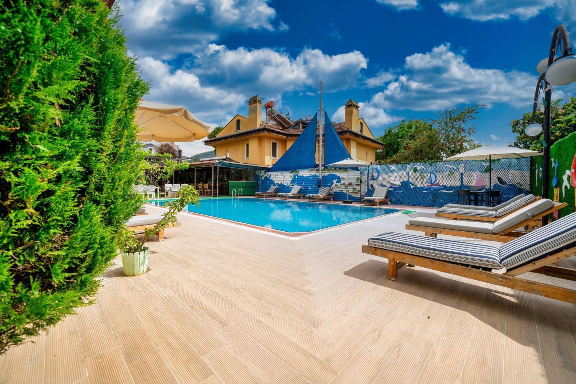 Dedeminn Garden Hotel Göcek Exterior foto