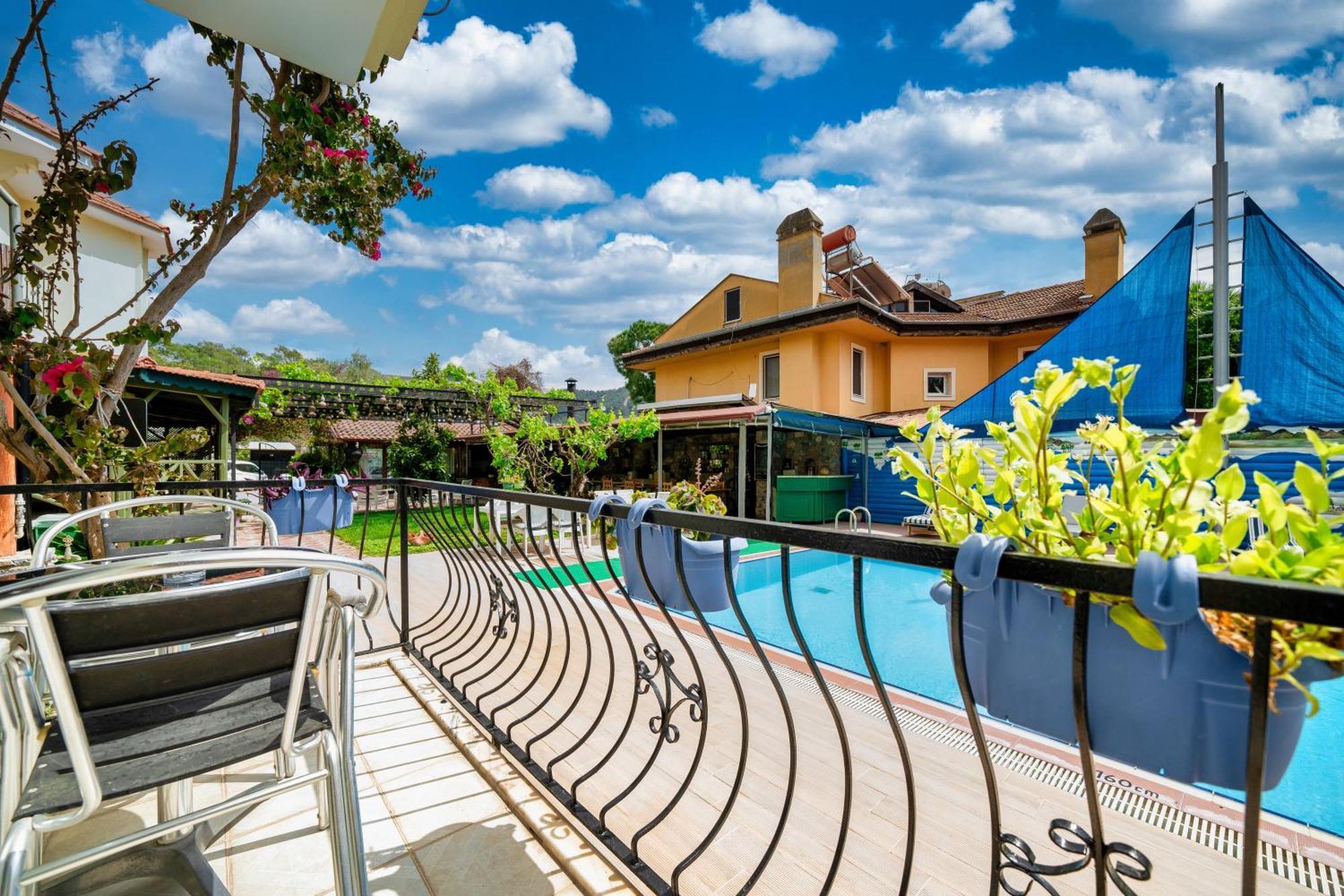 Dedeminn Garden Hotel Göcek Exterior foto